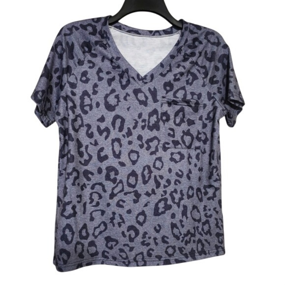 Grey Leopard Print V-Neck Short Sleeve Pocket T-Shirt Size S Tee